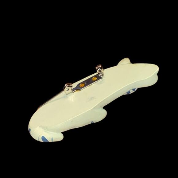 Vintage Blue and White Painted Ceramic Tiger Cat Brooch - Picture 7 of 7